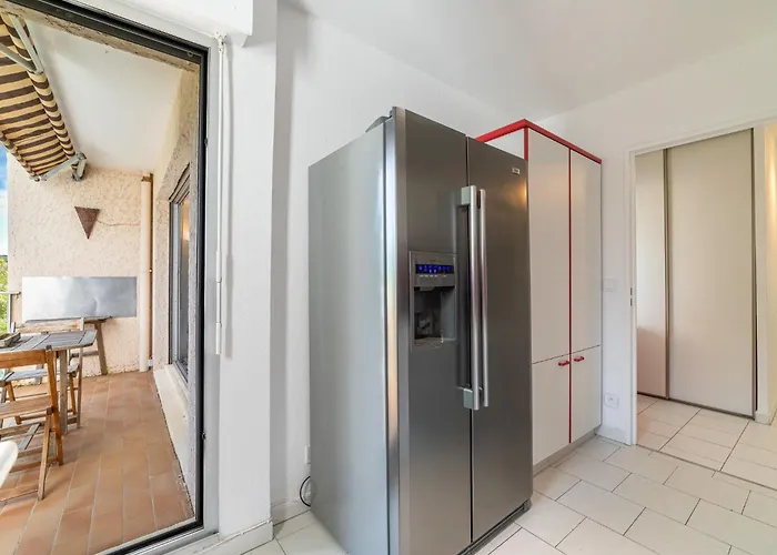 Le Grand Large-2 By Interhome