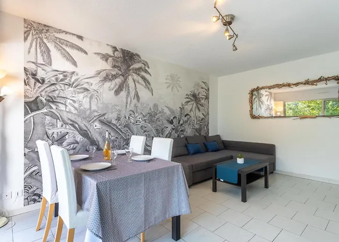 Apartment Le Grand Large-2 By Interhome